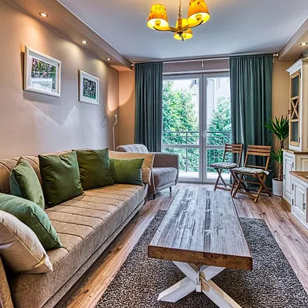 Apartamenty Dworcowa Centrum By Royal Aparts Szklarska Poręba Eksteriør bilde